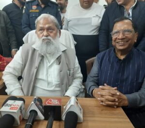 Bullet train-like politics